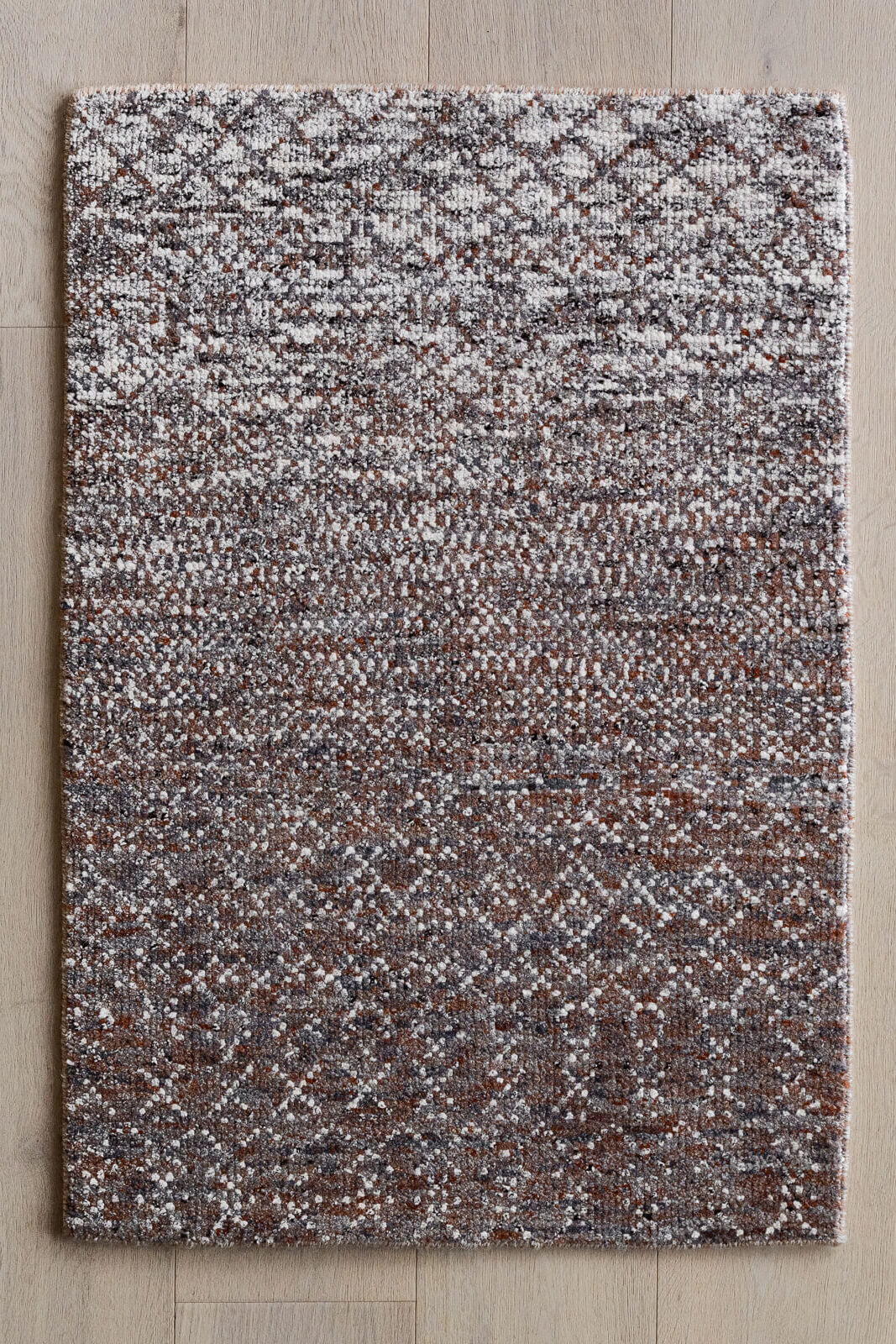 Aruba Conch rug by Bayliss