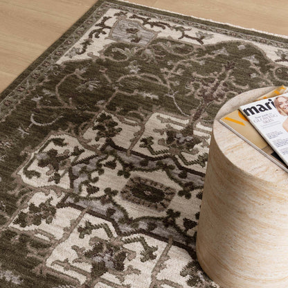 Horizon Olive Green Medallion Rug H116