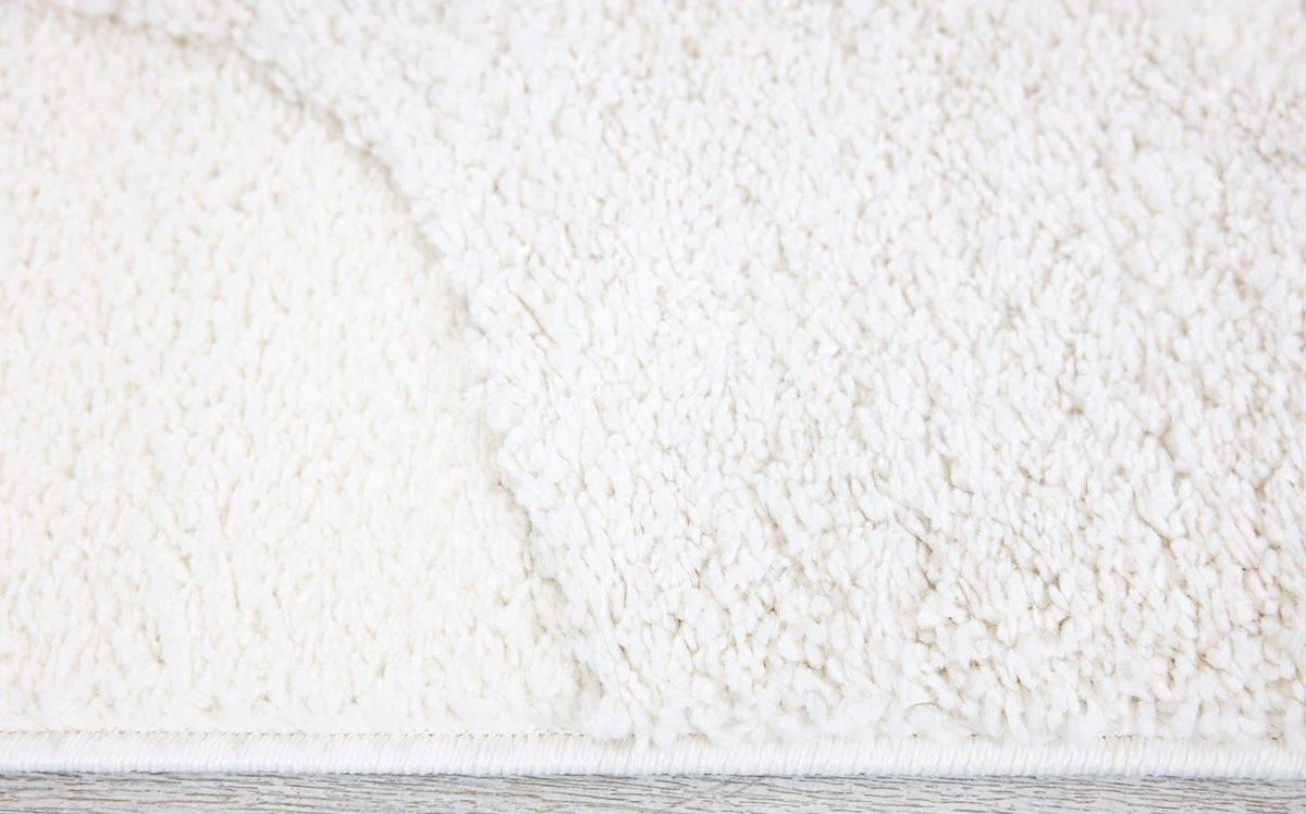 Mataro D110 Cream