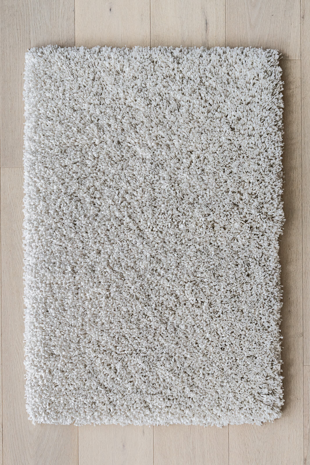 Orlando Chalk rug by Bayliss