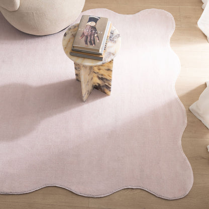Ollie Scalloped Irregular Rug Pink