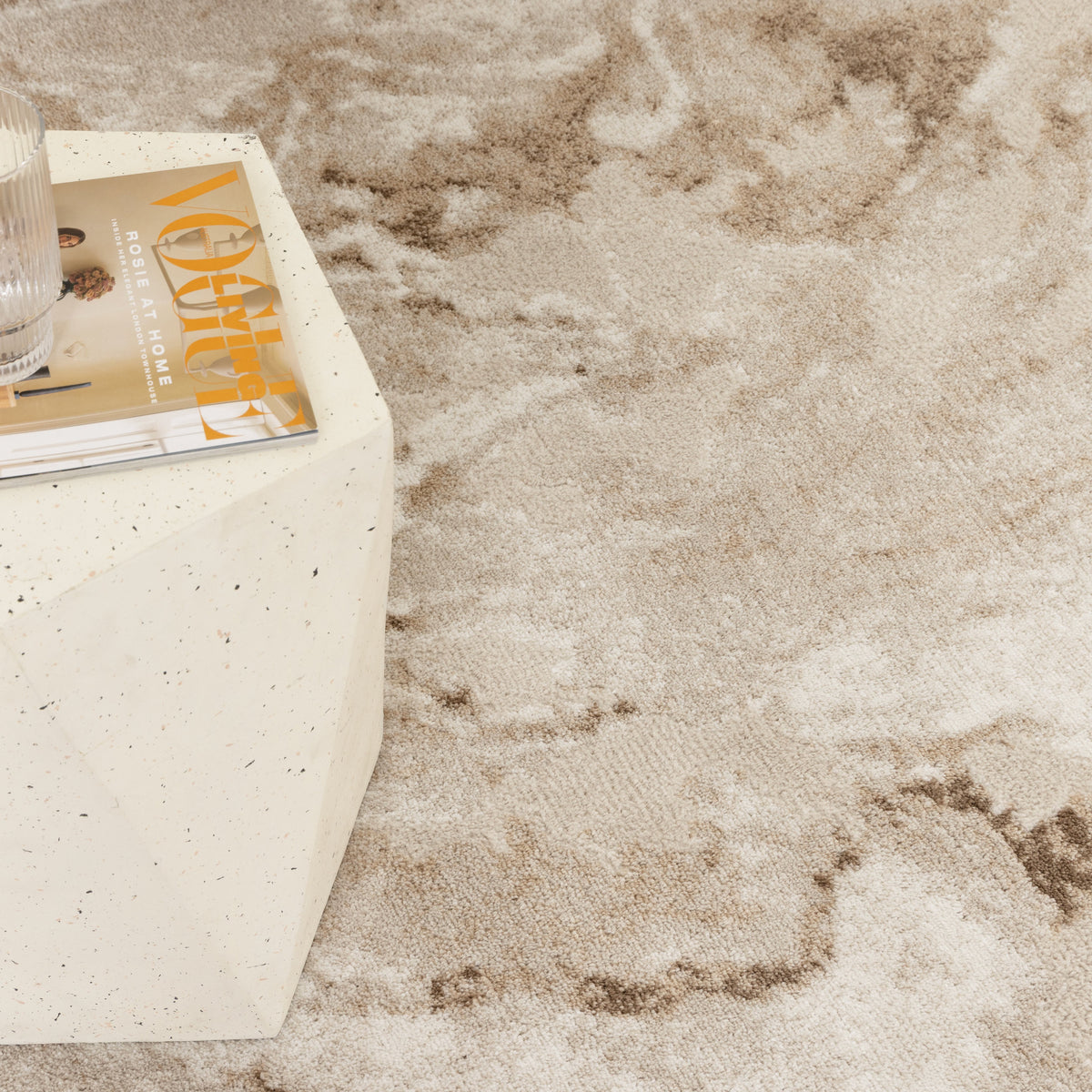 Edition Marble Abstract Rug – Beige