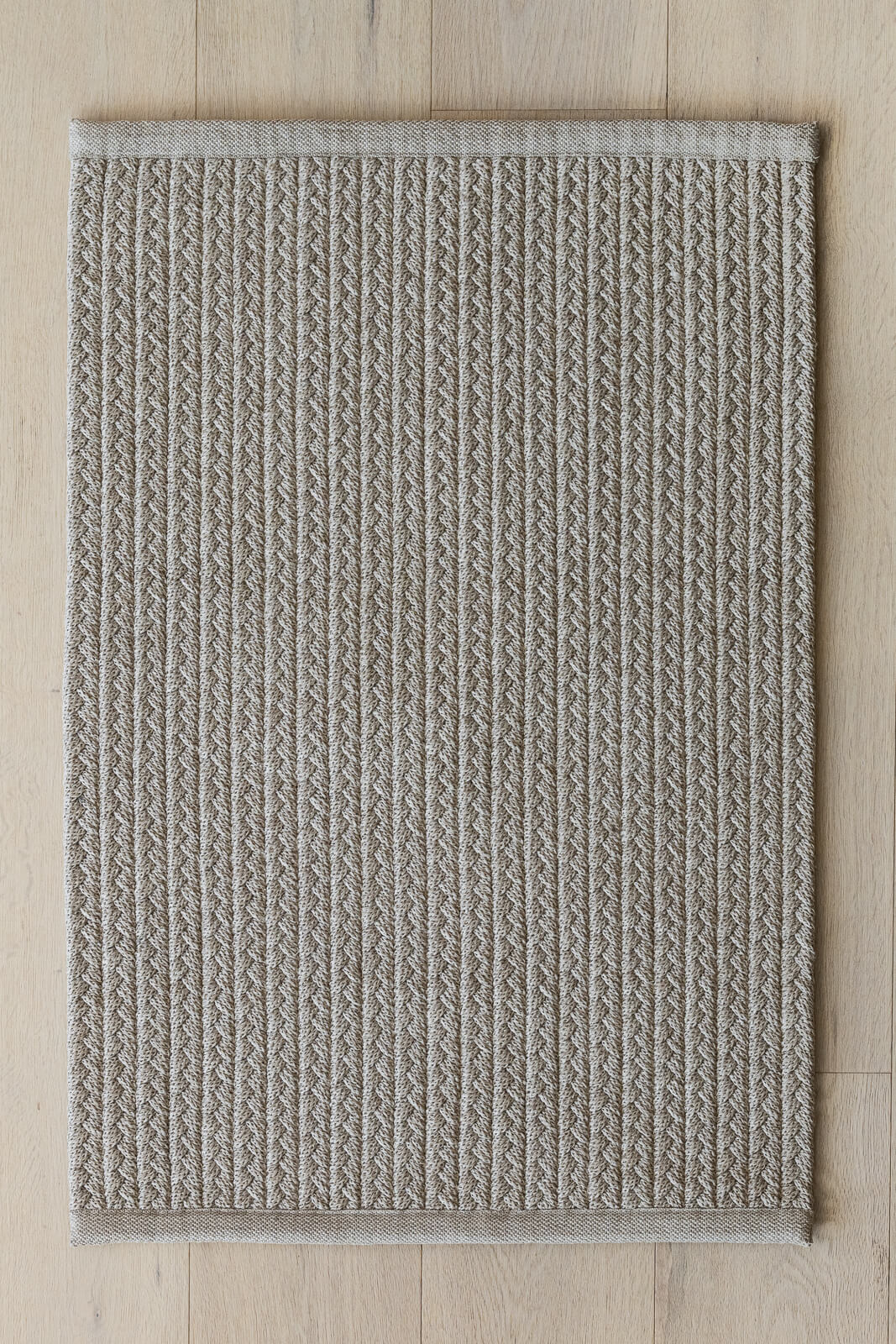 Splice Sable rug by Bayliss