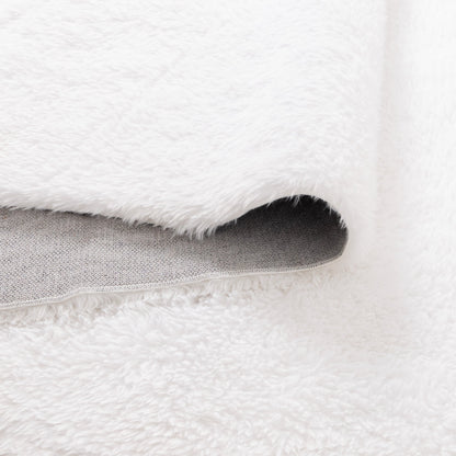 Lyla Machine Washable Shaggy White Round Rug